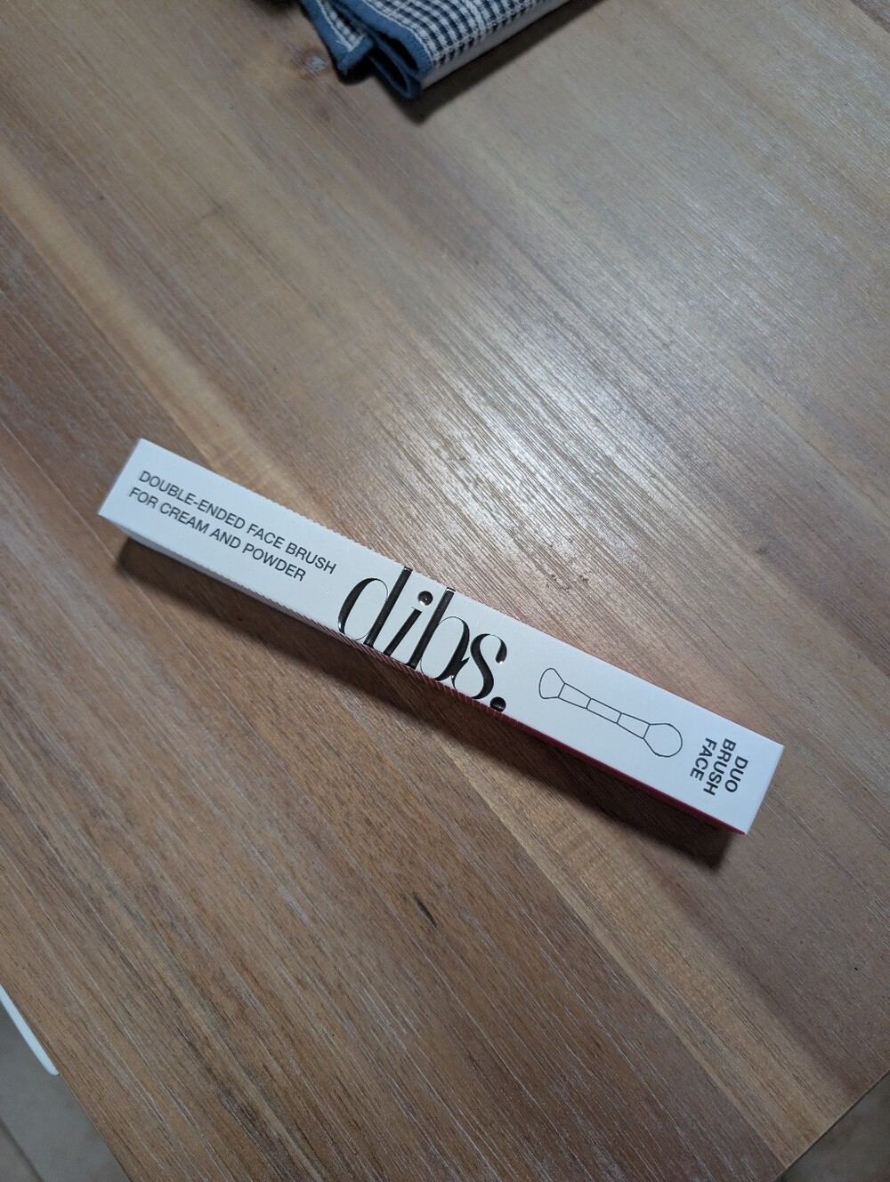 Dibs Double Ended Face Brush
